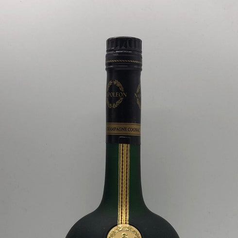 クルボアジェ ナポレオン ファインシャンパーニュ 700ml 40% COURVOISIER NAPOLEON コニャック【W4】
