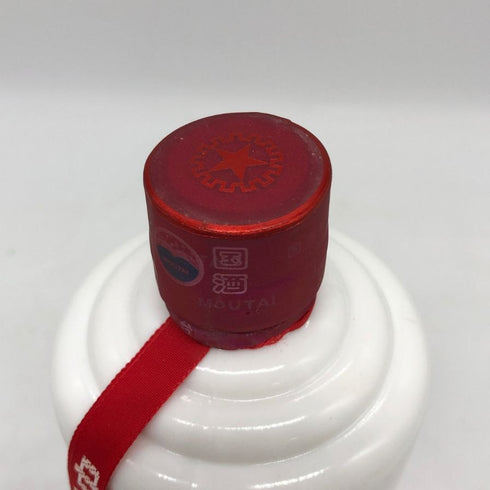 貴州茅台酒 マオタイ酒 天女ラベル 2018 500ml 43% MOUTAI KWEICHOW 中国酒966g【O0】