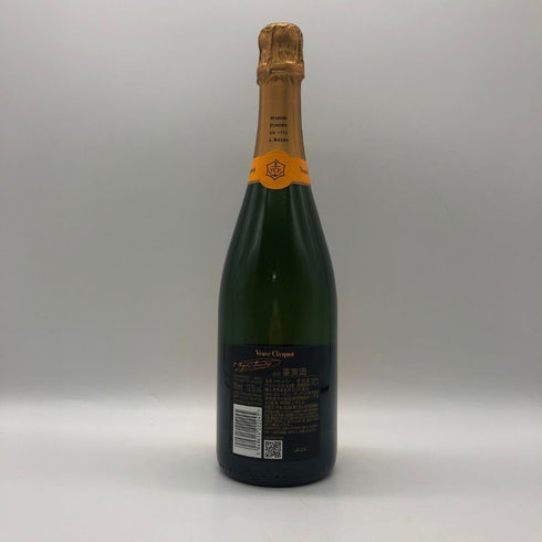ヴーヴ クリコ ブリュット イエローラベル 750ml 12% VEUVE CLICQUOT YELLOW シャンパン【Q1】
