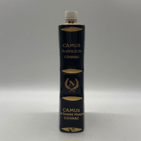 カミュ ナポレオン ブック 青陶器 700ml 40% CAMUS NAPOLEON コニャック1162g【G2】