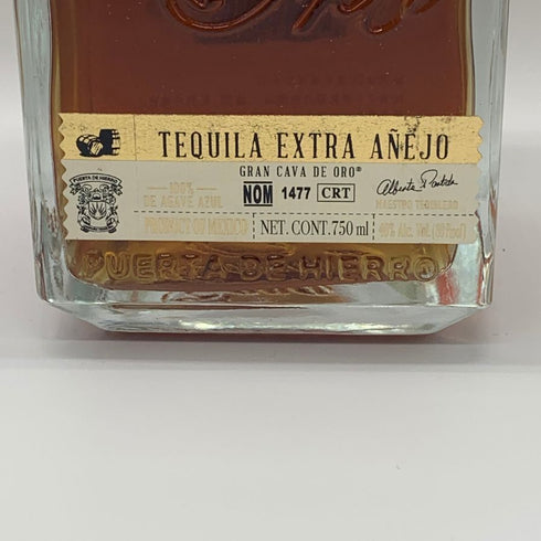 カヴァ デ オロ エクストラ アネホ 750ml 40% GRAN CAVA DE ORO EXTRA Anejo テキーラ【Z0】