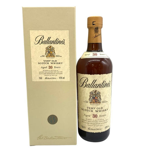 バランタイン 30年 ベリーオールド 金キャップ 700ml 43% Ballantine's VERY OLD 【P1】