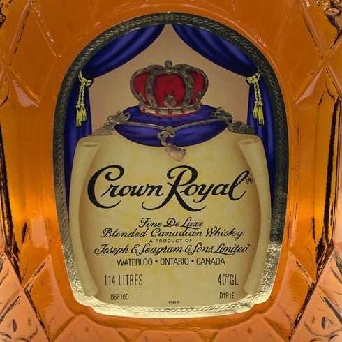 クラウンロイヤル ファインデラックス カナディアン ウイスキー 1140ml 40% CROWN ROYAL ウイスキー【T0】