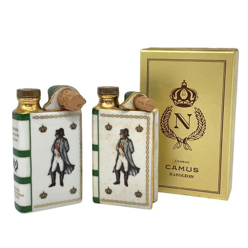 カミュ ナポレオン ブック 陶器ボトル 50ml 40% CAMUS NAPOLEON BOOK 2点セット コニャックホワイト118g、グリーン112g【M4】