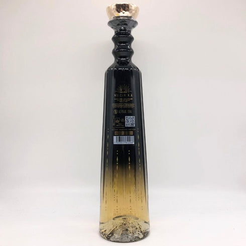 ボルカン X.A ルミナス テキーラ 700ml 40% VOLCAN テキーラ【V】