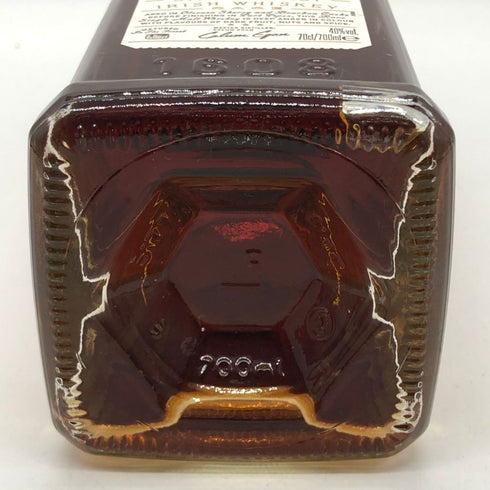 ブッシュミルズ 16年 シングルモルト 700ml 40% BUSHMILLS アイリッシュウイスキー【B4】