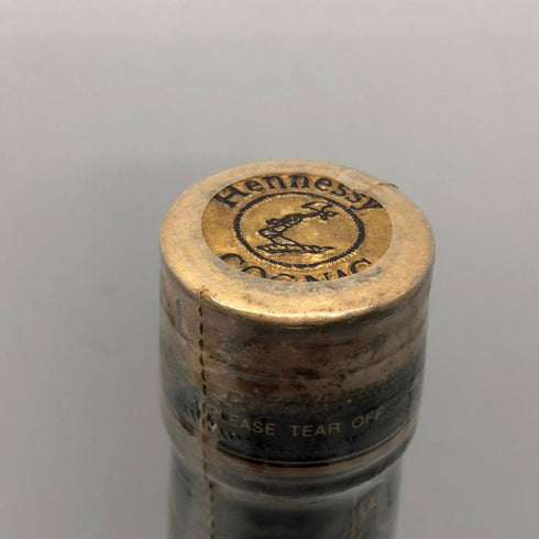 ヘネシー VSOP ファインシャンパーニュ スリムボトル グリーンボトル 特級表記 700ml 40% Hennessy Fine Champagne コニャック【U0】