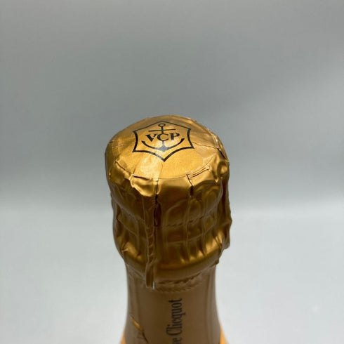 ヴーヴ クリコ ブリュット イエローラベル 750ml 12% VEUVE CLICQUOT YELLOW シャンパン【G0】