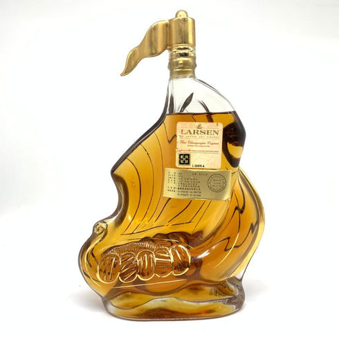 ラーセン コニャック インヴィンシブル 帆船 クリアボトル 700ml 40% LARSEN INVINCIBLE コニャック【J2】