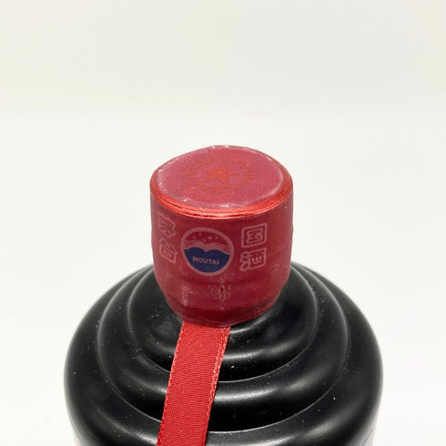 貴州茅台酒 マオタイ酒 天女ラベル 黒陶器ボトル 2016 500ml 53% MOUTAI KWEICHOW 947g【G2】