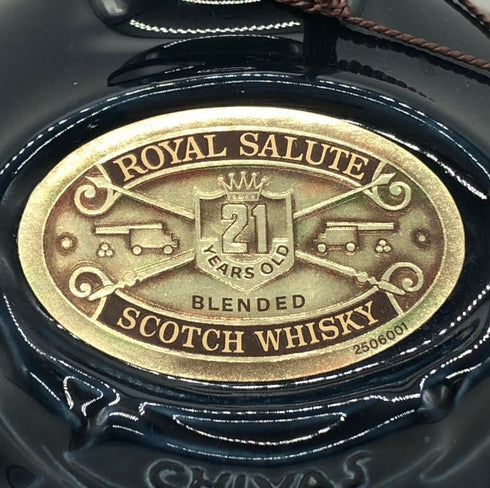 シーバス ブラザーズ ロイヤルサルート 21年 青陶器 700ml 40% CHIVAS BROTHERS ROYAL SALUTE スコッチウイスキー1335g【F0】