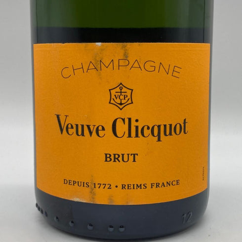 ヴーヴ クリコ ブリュット イエローラベル 750ml 12% VEUVE CLICQUOT YELLOW シャンパン【V】