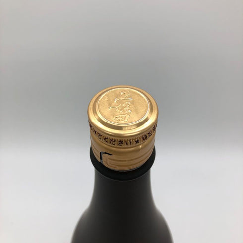 朝日酒造 久保田 萬寿 純米大吟醸 1800ml 15% 2024年6月 日本酒- 純米大吟醸酒【S2】