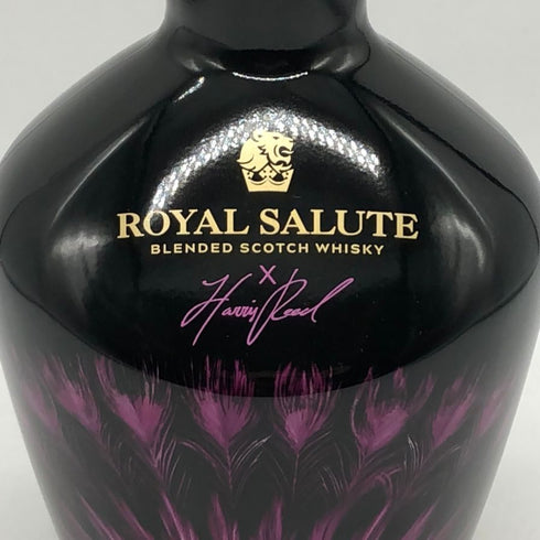 ロイヤル サルート 21年 ファッション コレクション ハリス リード エディション パープル 40% 700ml Royal Salute 21yo The Fashion Collection Harris Reed スコッチウイスキー1402g【N4】