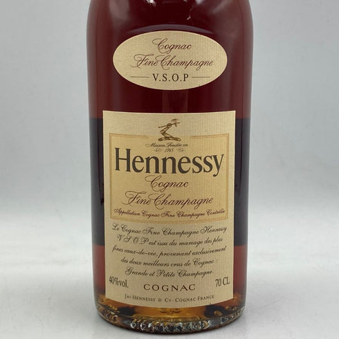 ヘネシー VSOP ファインシャンパーニュ スリムボトル クリアボトル 700ml 40% Hennessy VSOP コニャック【L4】