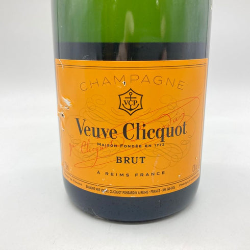 ヴーヴ クリコ イエローラベル 750ml VEUVE CLICQUOT YELLOW 【SKU】