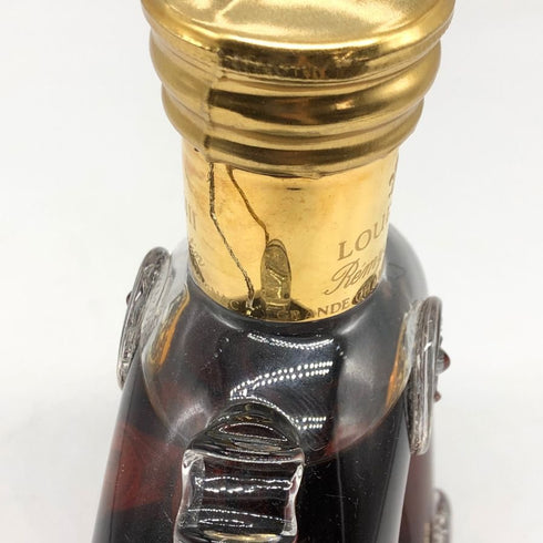 レミーマルタン ルイ13世 金キャップ 四角形箱 700ml REMY MARTIN LOUIS XIII コニャック【R1】
