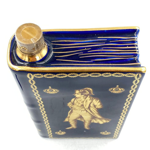 カミュ ナポレオン 陶器ボトル ブック 青 40% 700ml 1186g CAMUS NAPOLEON BOOK【E】