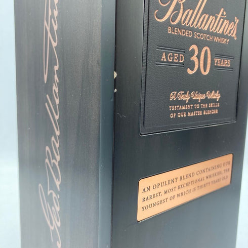 バランタイン 30年 700ml 40% Ballantine's 【U4】