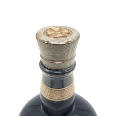 ロイヤルサルート 21年 青陶器 700ml 40% 1359g ROYAL SALUTE 1359g 1302g【O】