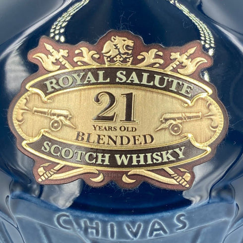 ロイヤルサルート 21年 青陶器 700ml 40% 1352g ROYAL SALUTE【M2】