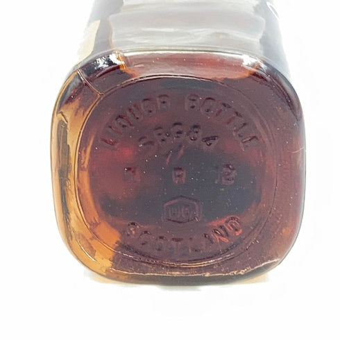 ジョニーウォーカー ブラックラベル エクストラスペシャル 金キャップ 760ml 43.3% Johnnie Walker【B4】