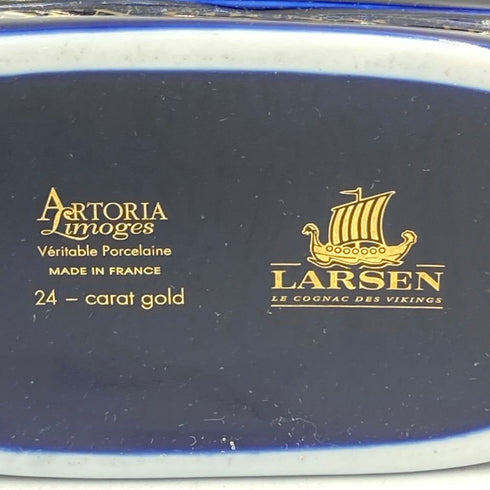 ラーセン シップ ナイトブルー コニャック 1401g 40% 700ml Larsen【B3】