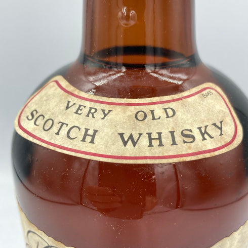 バランタイン 30年 ベリーオールド 金キャップ 750ml Ballantine's VERY OLD【B4】