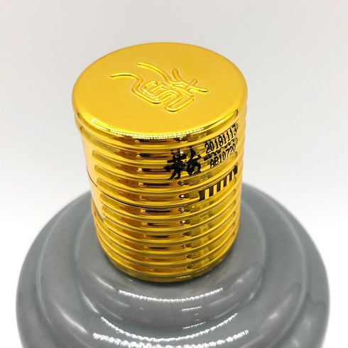 貴州茅台酒 マオタイ酒 五星麦 干支ボトル 戌歳 2018 500ml 53% MOUTAI 948g【I4】