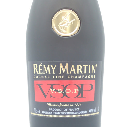 レミーマルタン VSOP ファインシャンパーニュ 赤ラベル 700ml 40% REMY MARTIN【N2】