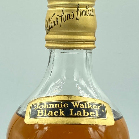ジョニーウォーカー ブラックラベル エクストラスペシャル 金キャップ 760ml 43.3% Johnnie Walker【B4】
