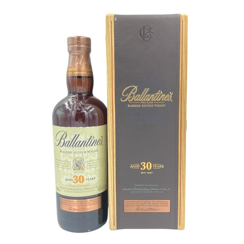 バランタイン 30年 ベリーレア ウイスキー 700ml 40% Ballantine's Very Rare【W】
