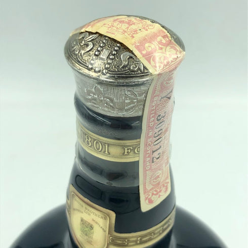 ロイヤルサルート 21年 青陶器 700ml 1440gROYAL SALUTE【N2】