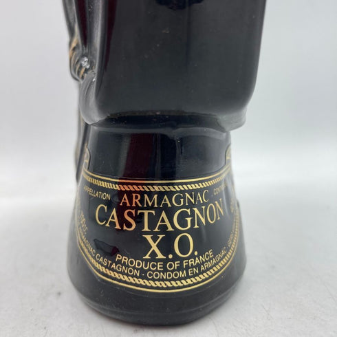 カスタニョン 騎士 黒陶器ボトル 700ml 40% CASTAGNON XO 1790g【G】