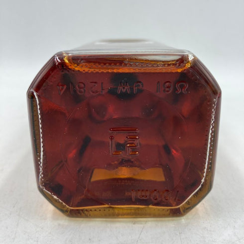 ジョニーウォーカー ブラックラベル 12年 黒キャップ 700ml 40% Johnnie Walker BLACK LABEL 【AA】